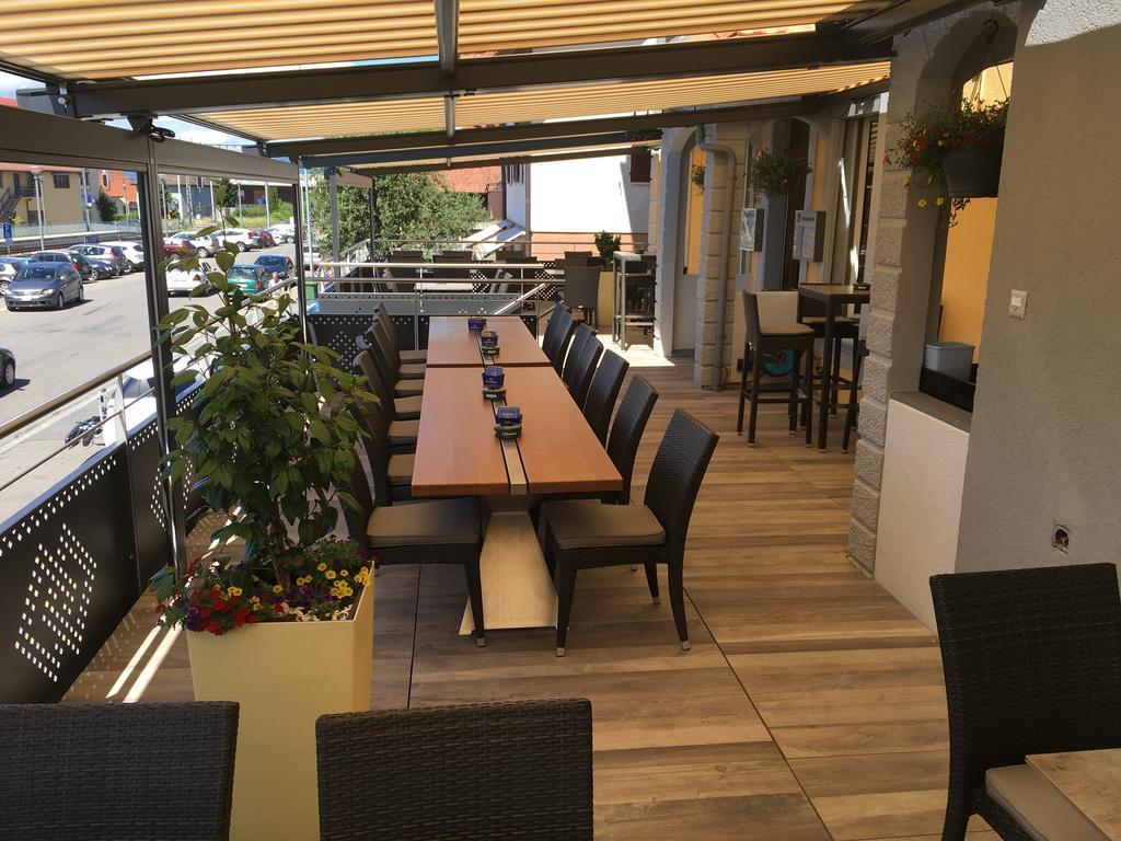 Hotel Restaurant Jura Kerzers Exterior photo